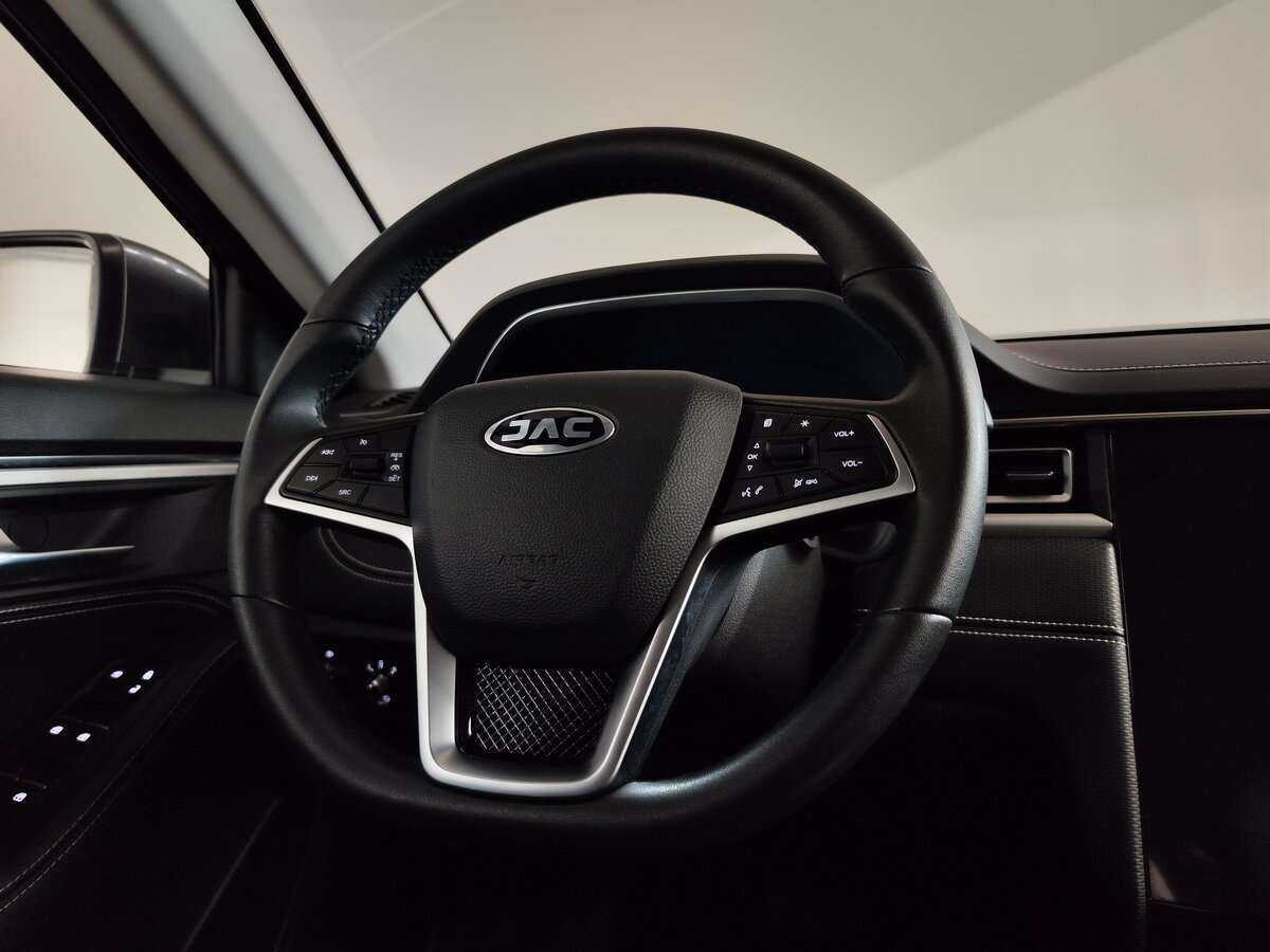 Б/У Джак Джи7 2023 года. Фото: #12