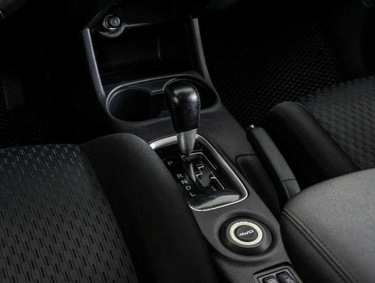 Mitsubishi Outlander 2012 года с пробегом. Фото: #9