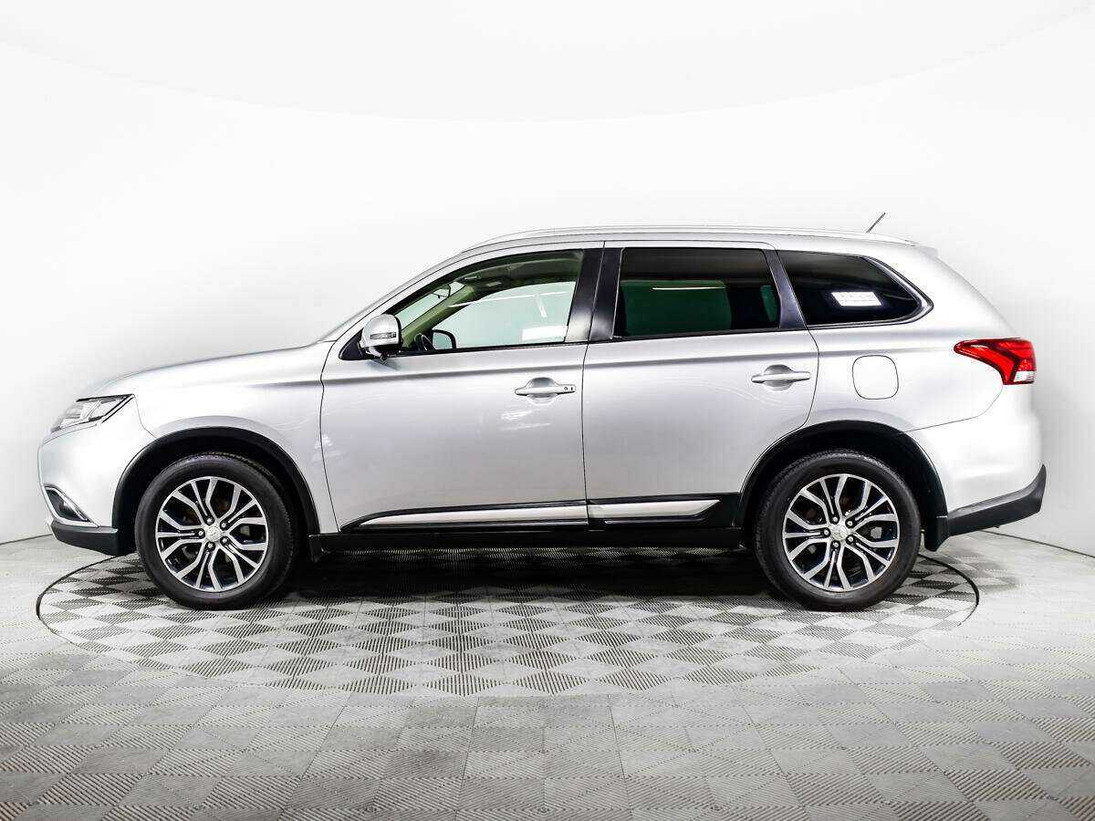 Mitsubishi Outlander 2016 года с пробегом. Фото: #7