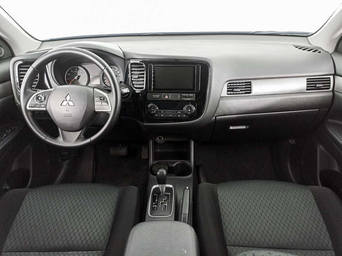 Mitsubishi Outlander 2014 года с пробегом. Фото: #13