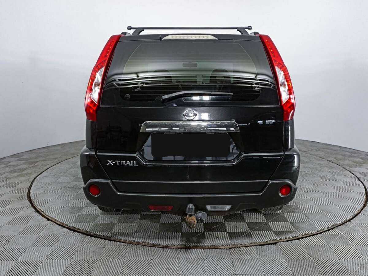 Б/У Ниссан Икс-Трейл 2013 года. Фото: #4