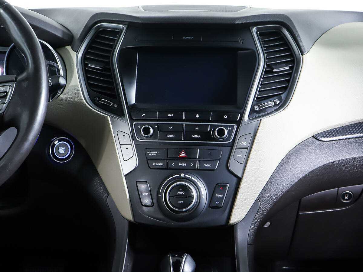 Hyundai Santa Fe 2018 года с пробегом. Фото: #11
