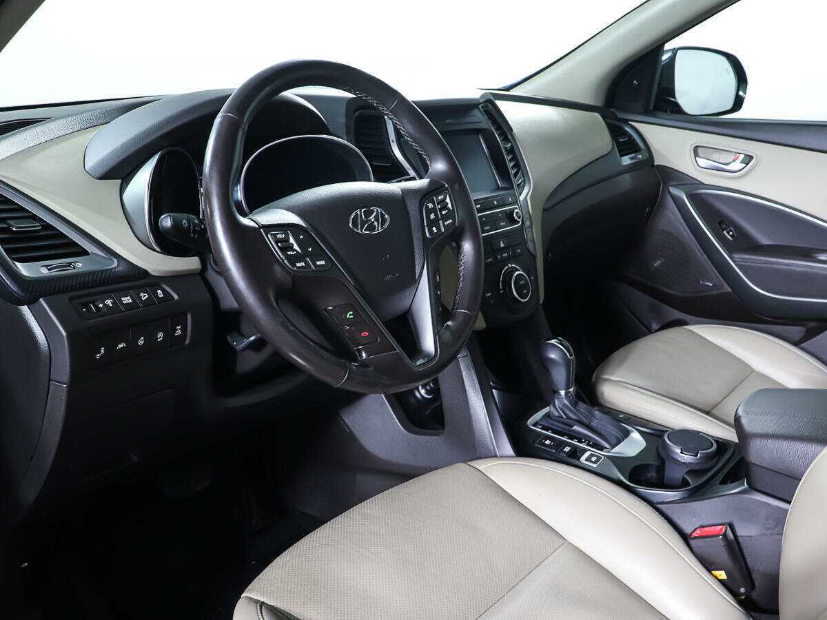 Hyundai Santa Fe 2018 года с пробегом. Фото: #12