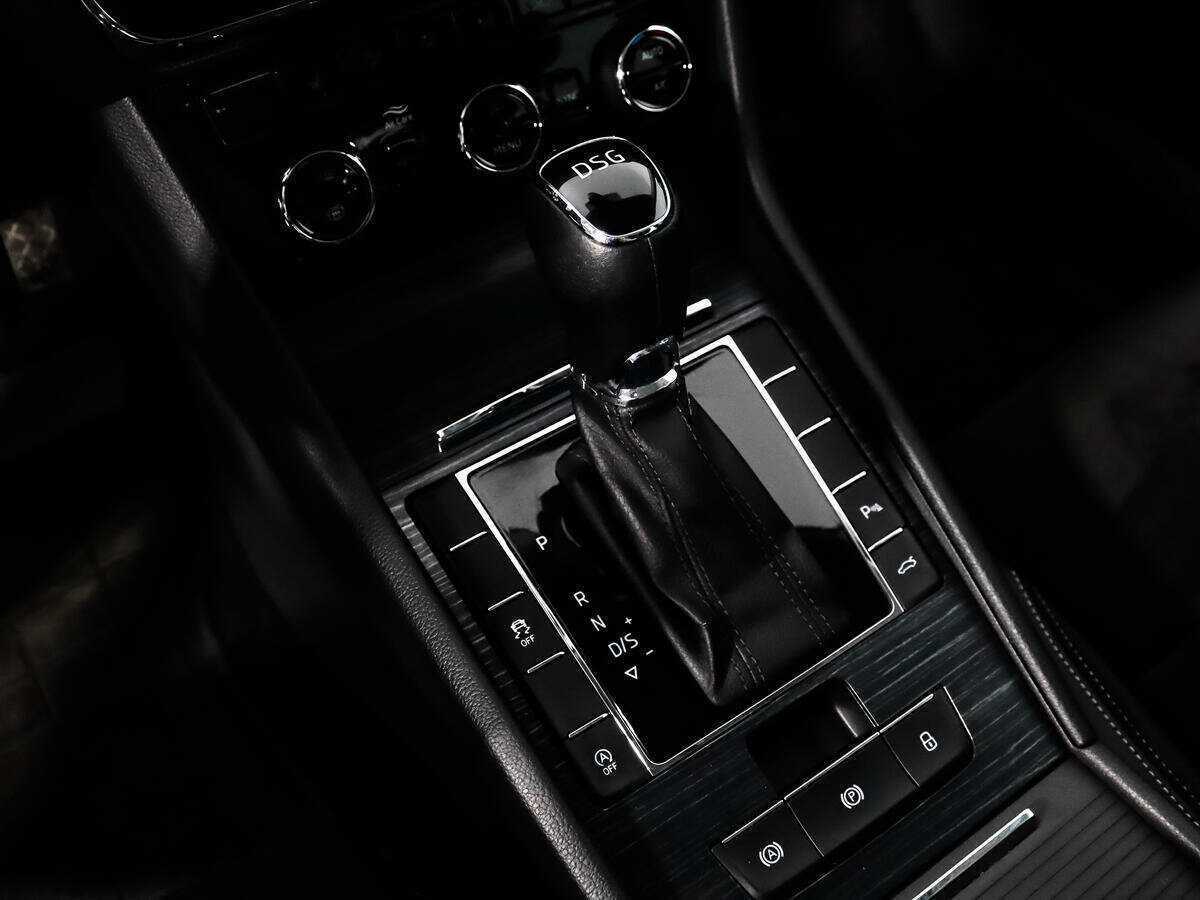Skoda Superb 2019 года с пробегом. Фото: #11