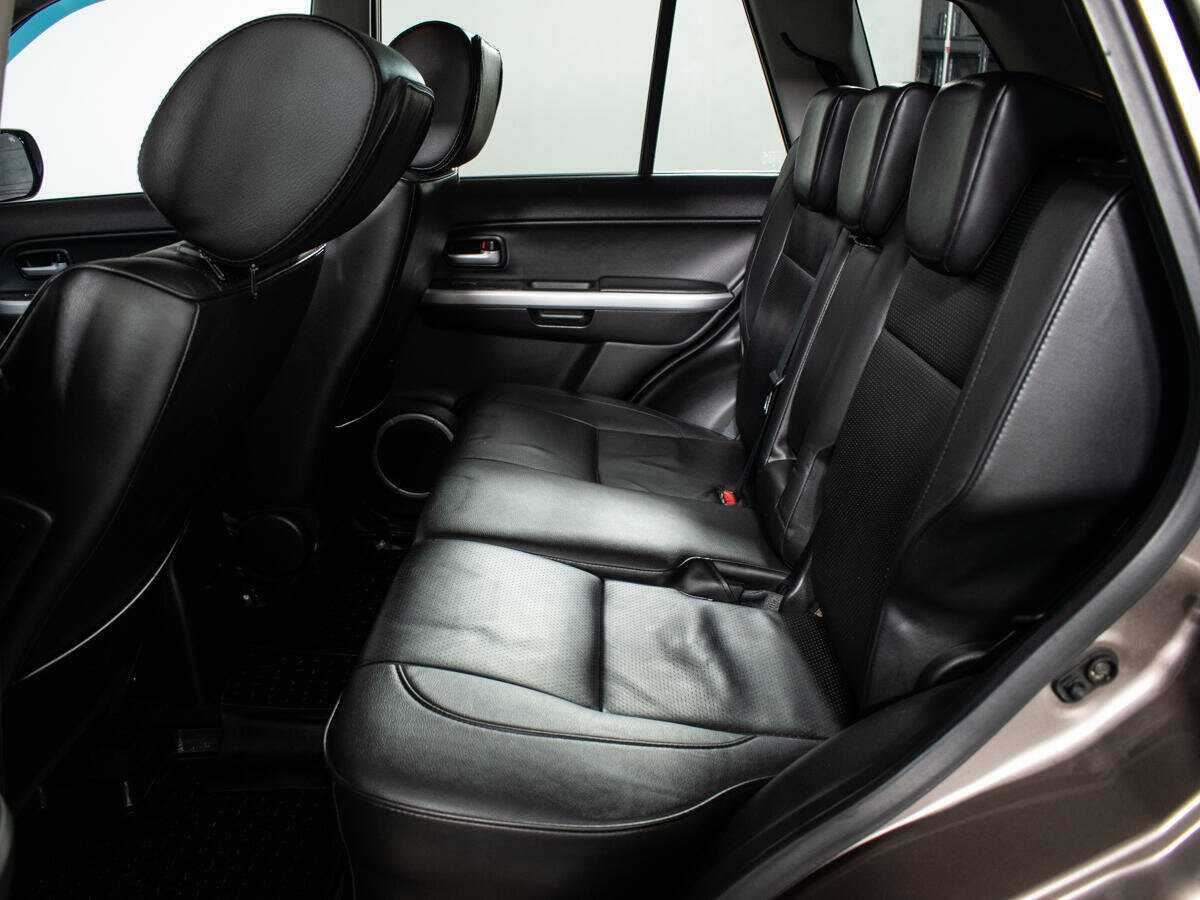 Suzuki Grand Vitara 2014 года с пробегом. Фото: #4