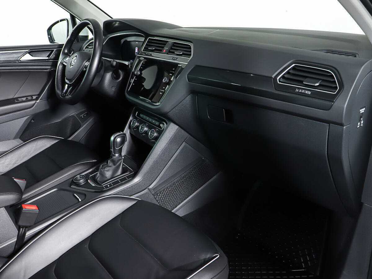 Volkswagen Tiguan 2017 года с пробегом. Фото: #8