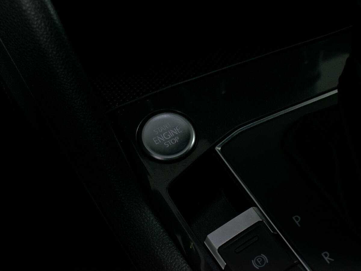 Volkswagen Tiguan 2018 года с пробегом. Фото: #18