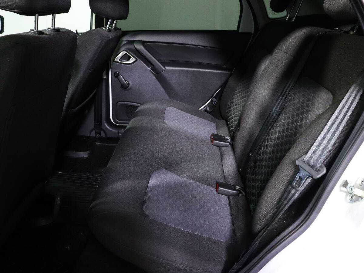 Б/У Лада (ВАЗ) Гранта 2023 года. Фото: #8