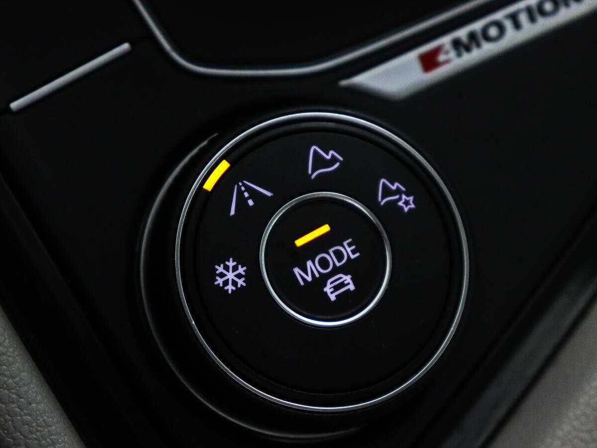 Volkswagen Tiguan 2018 года с пробегом. Фото: #16