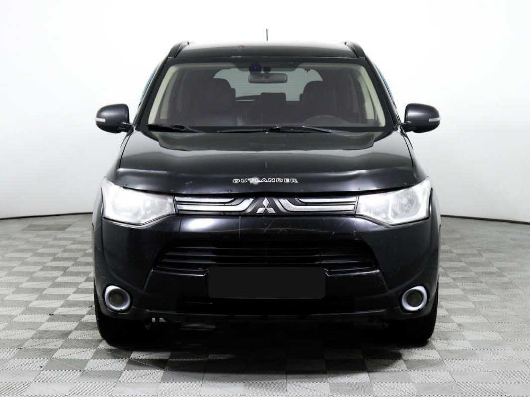 Mitsubishi Outlander 2013 года с пробегом. Фото: #1
