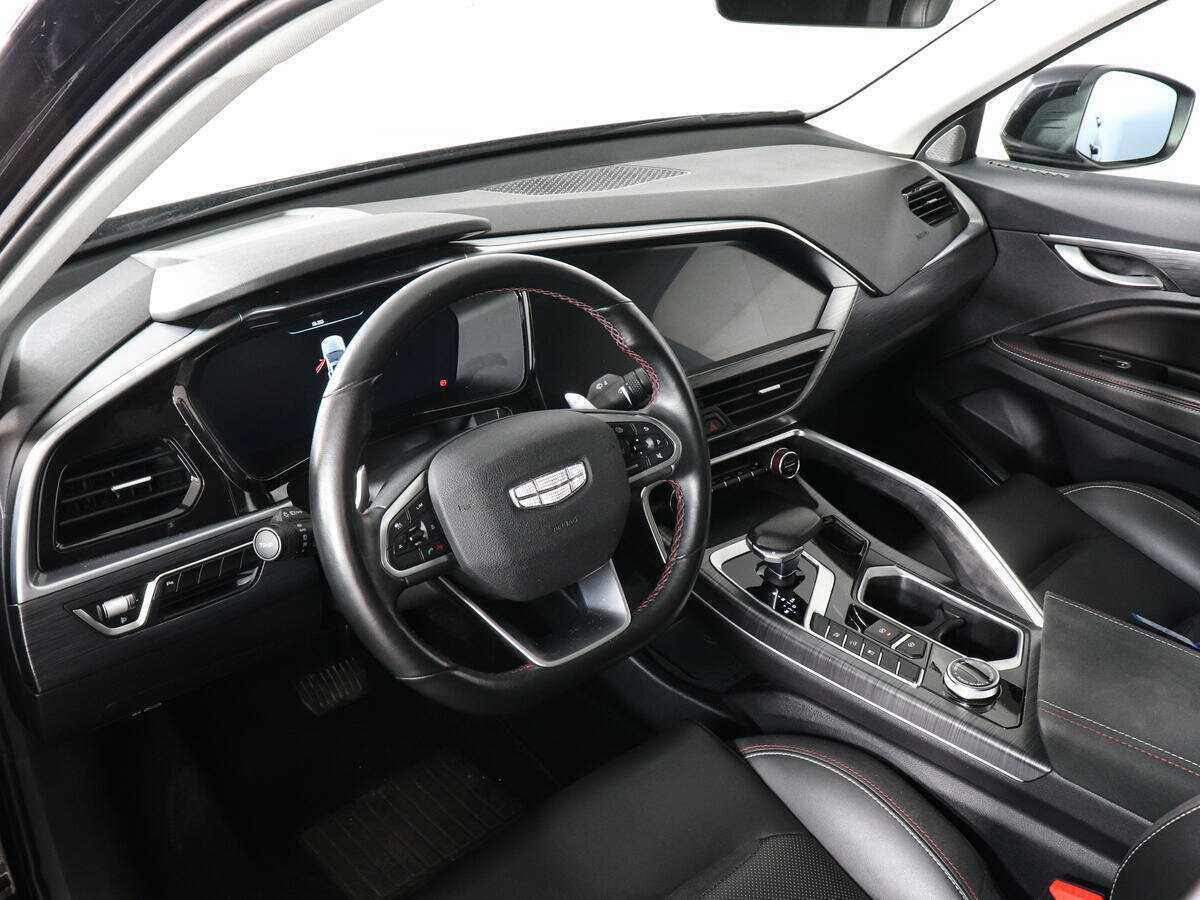 Geely Tugella 2021 года с пробегом. Фото: #8