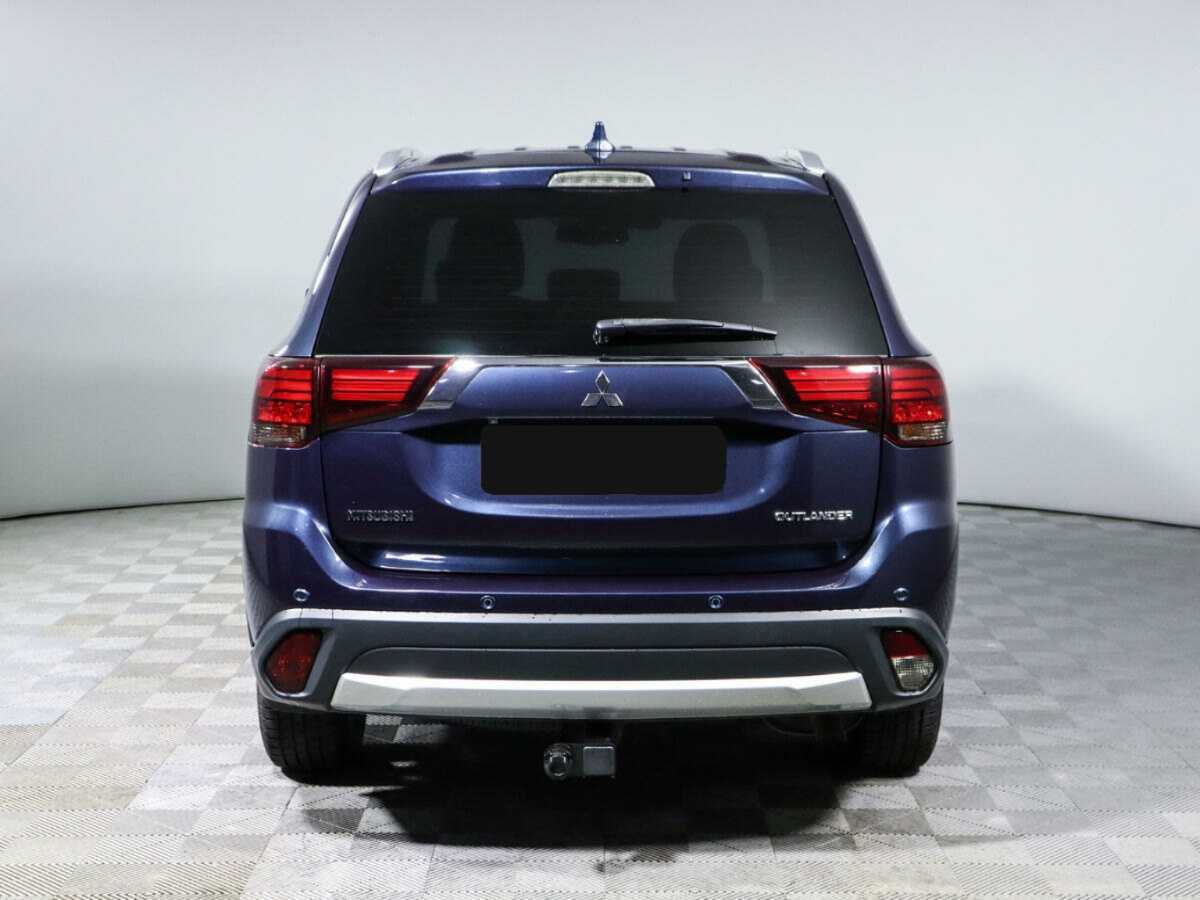 Mitsubishi Outlander 2018 года с пробегом. Фото: #4