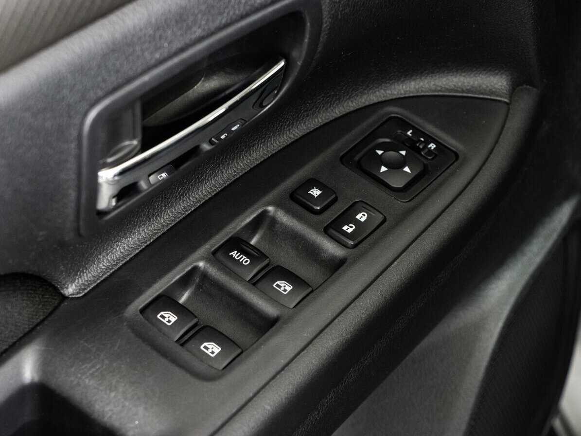 Mitsubishi Outlander 2016 года с пробегом. Фото: #10