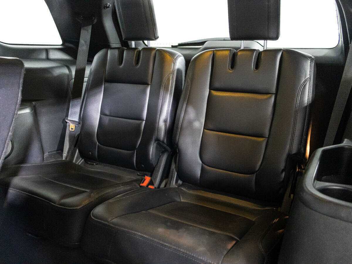 Ford Explorer 2017 года с пробегом. Фото: #14