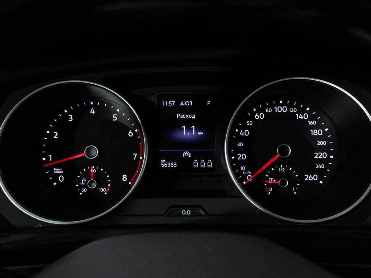 Volkswagen Tiguan 2021 года с пробегом. Фото: #11