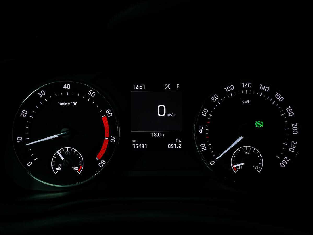 Skoda Octavia 2021 года с пробегом. Фото: #15