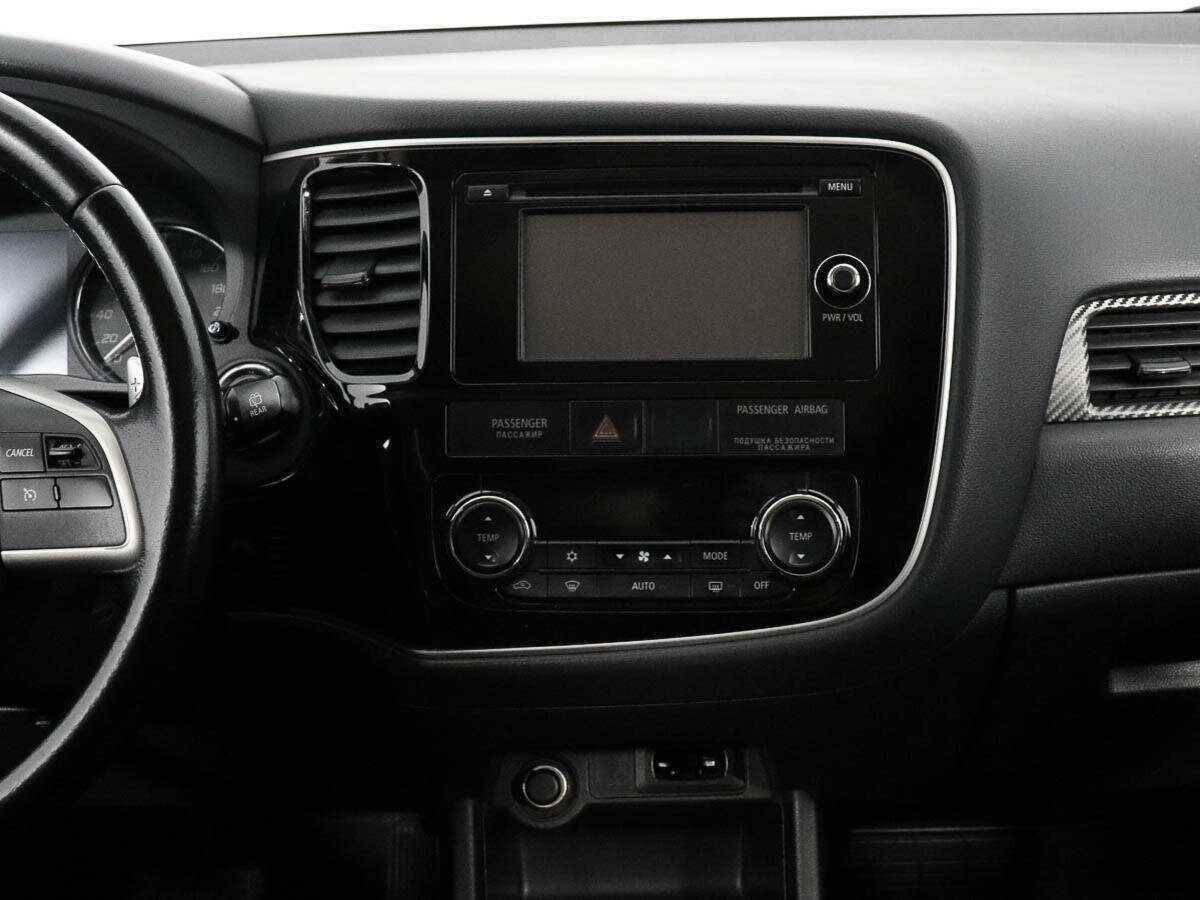 Mitsubishi Outlander 2013 года с пробегом. Фото: #14