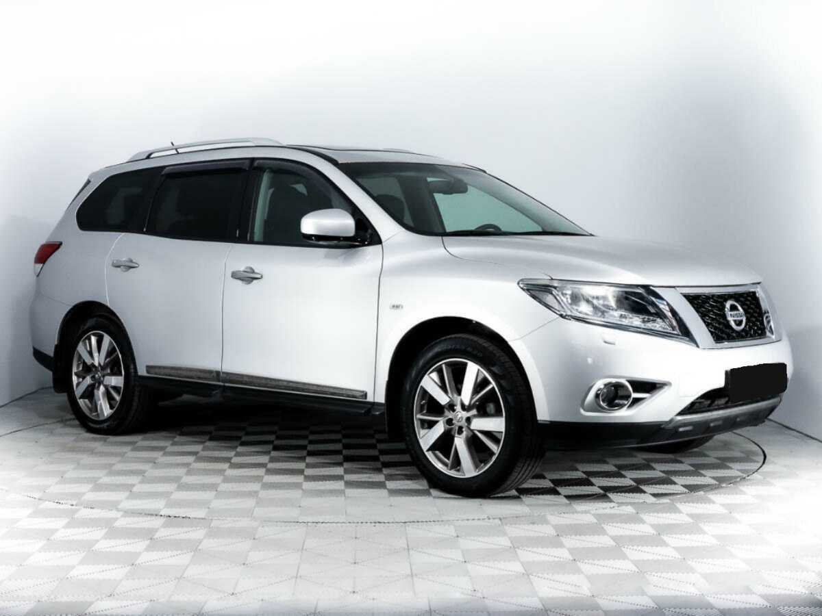 Nissan Pathfinder 2015 года с пробегом. Фото: #2