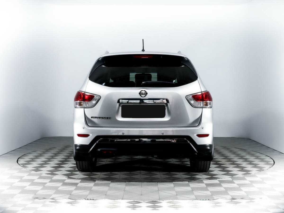 Nissan Pathfinder 2015 года с пробегом. Фото: #4