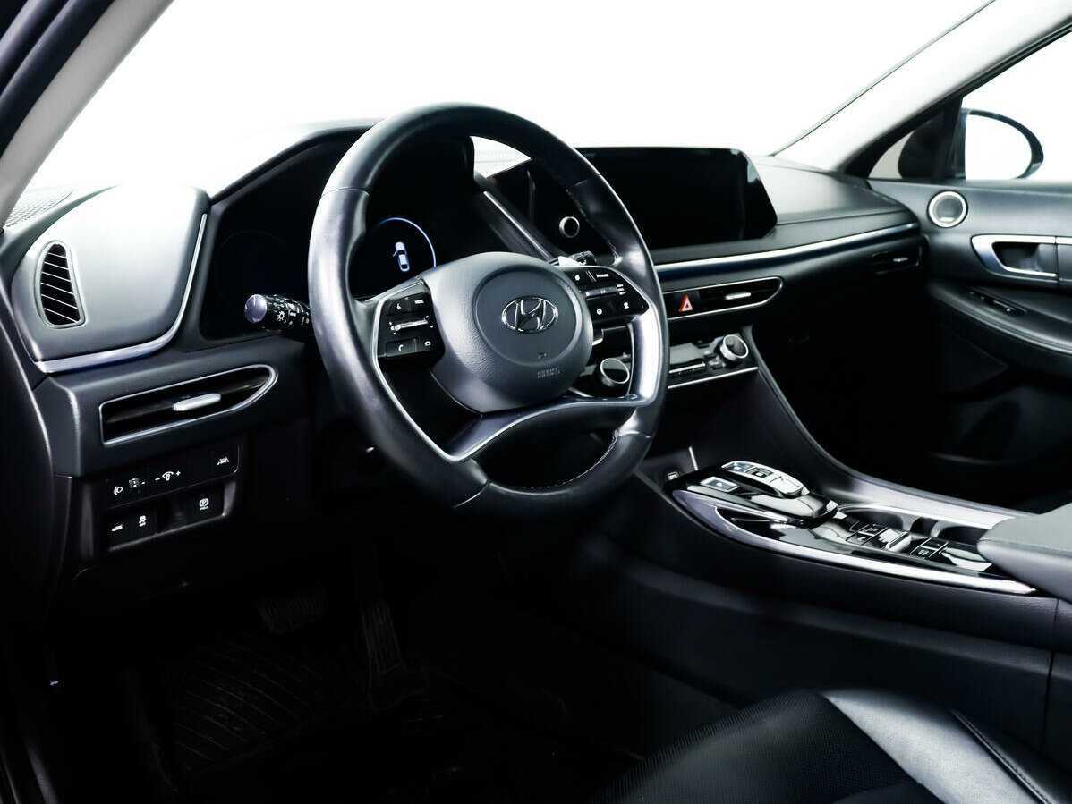 Hyundai Sonata 2021 года с пробегом. Фото: #12