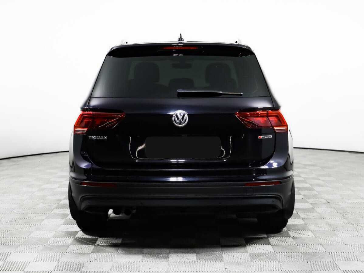 Volkswagen Tiguan 2018 года с пробегом. Фото: #5