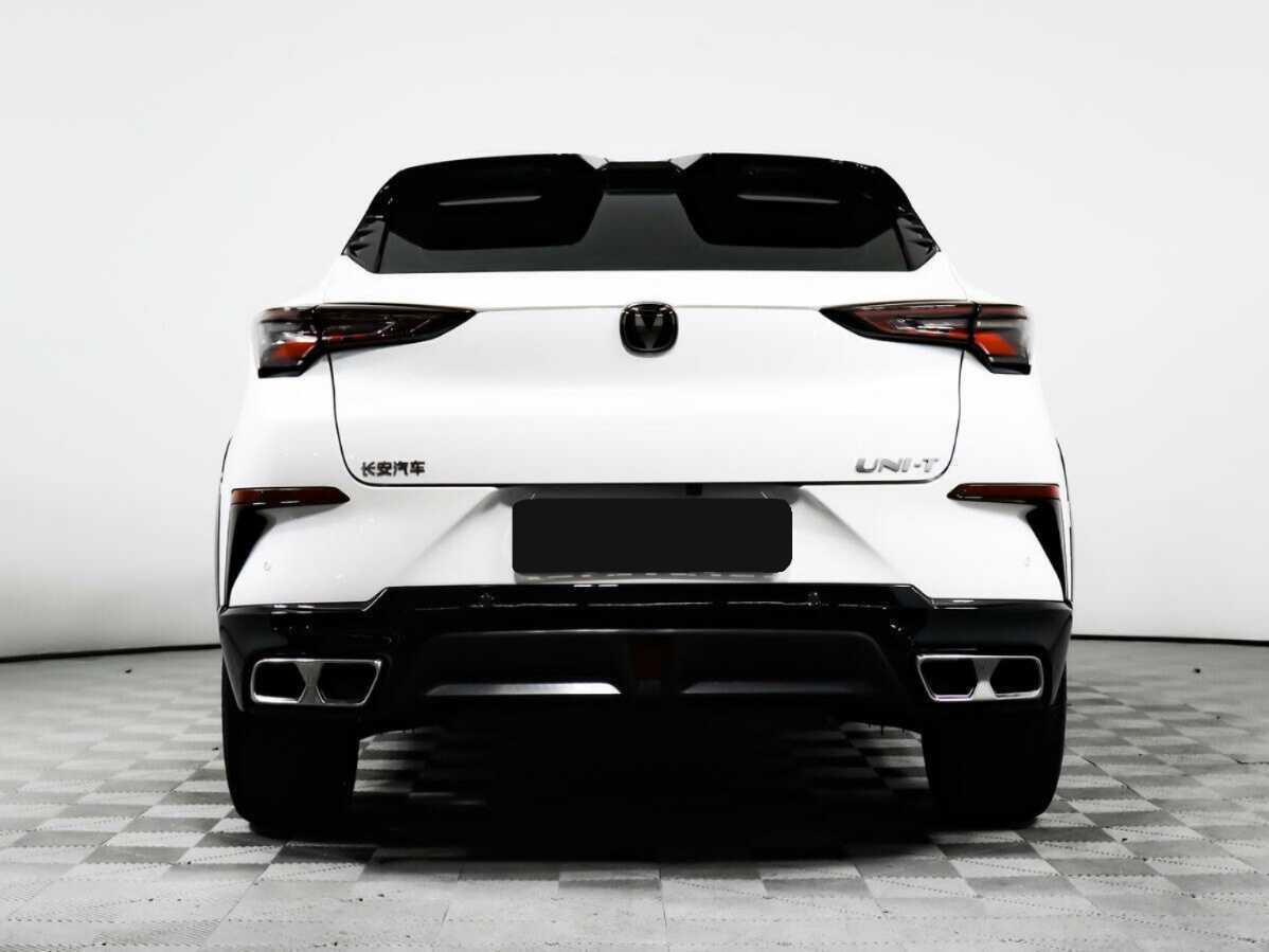 Changan UNI-T 2023 года с пробегом. Фото: #4