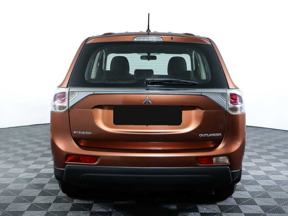 Mitsubishi Outlander 2012 года с пробегом. Фото: #5