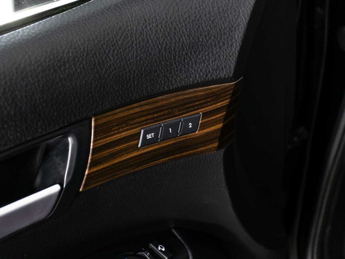 Kia Mohave 2017 года с пробегом. Фото: #24