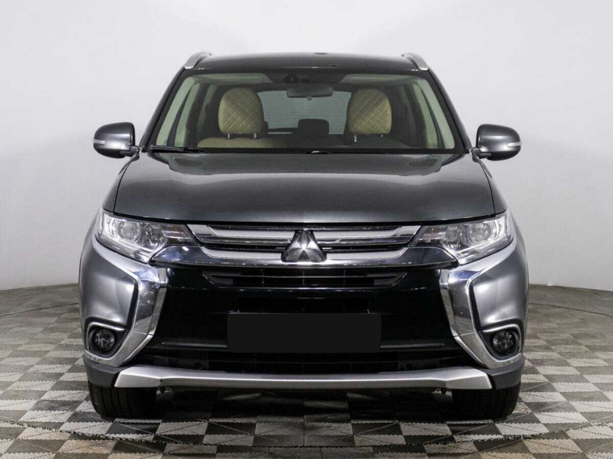 Mitsubishi Outlander 2018 года с пробегом. Фото: #1