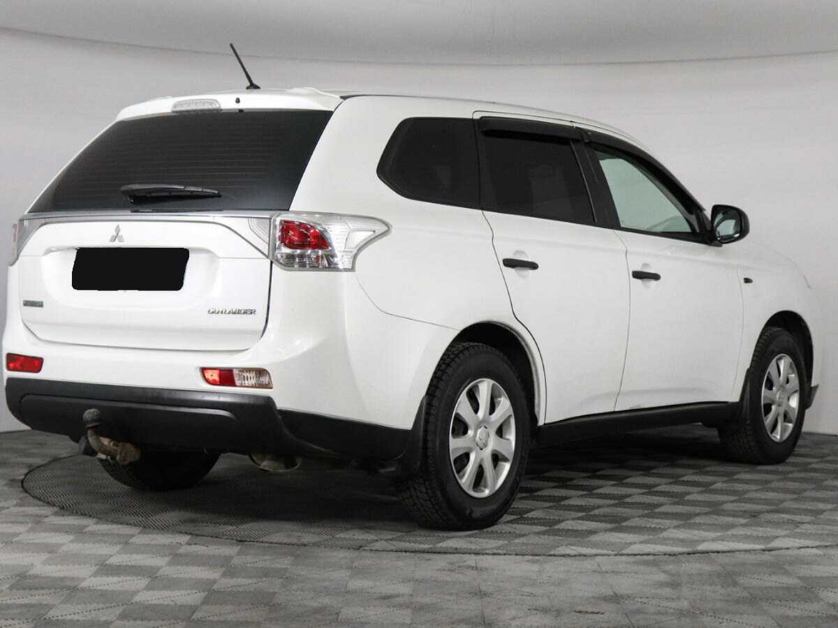Mitsubishi Outlander 2014 года с пробегом. Фото: #4