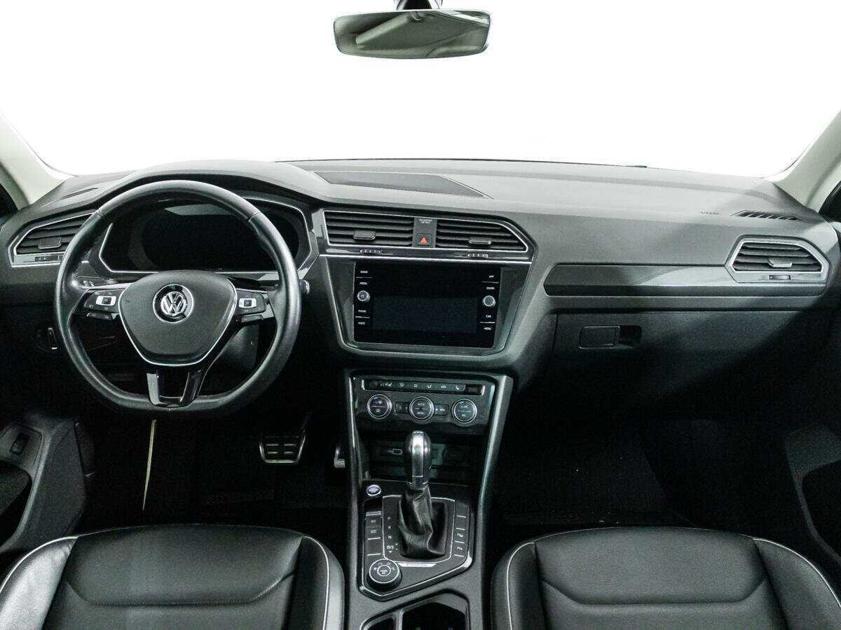 Volkswagen Tiguan 2018 года с пробегом. Фото: #12