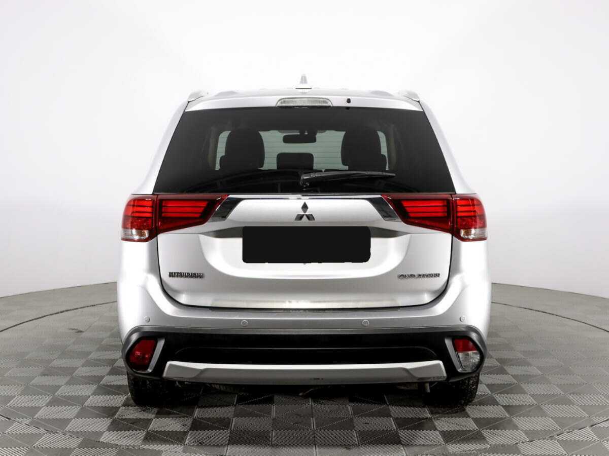 Mitsubishi Outlander 2017 года с пробегом. Фото: #6