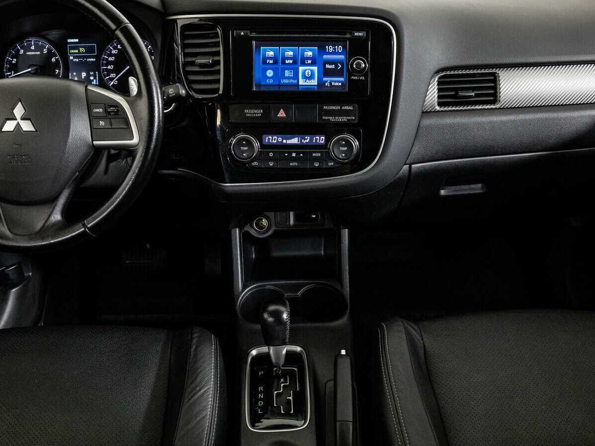 Mitsubishi Outlander 2014 года с пробегом. Фото: #12