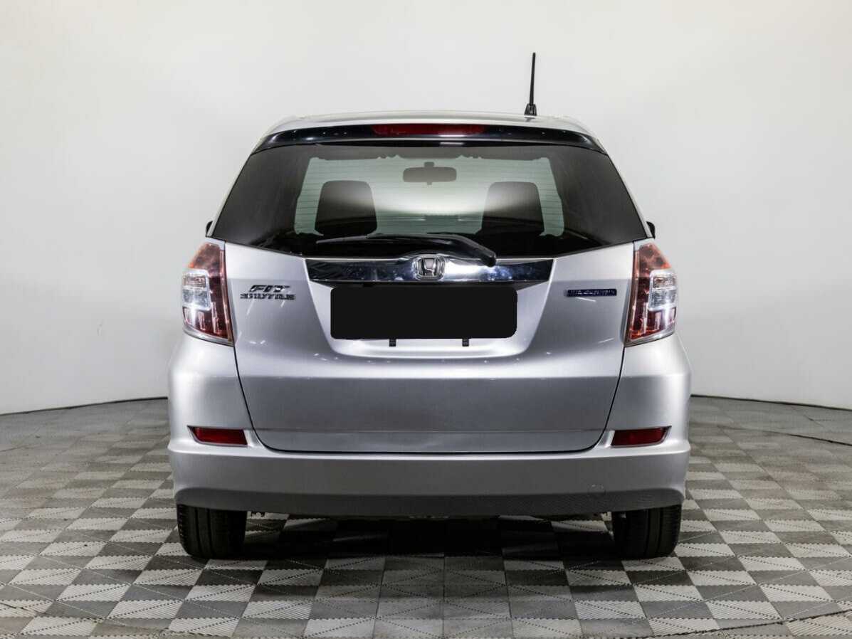 Honda Fit Shuttle 2013 года с пробегом. Фото: #5