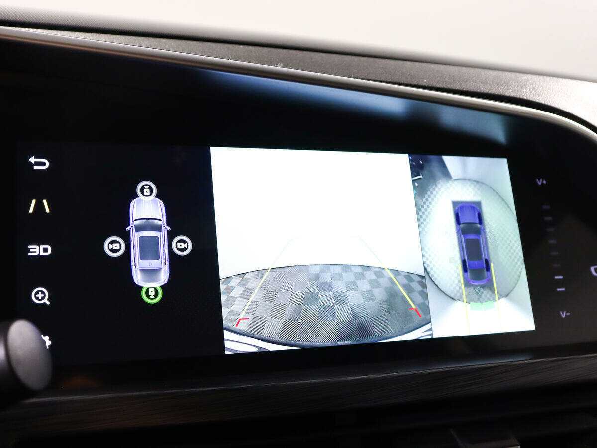 Geely Tugella 2022 года с пробегом. Фото: #12