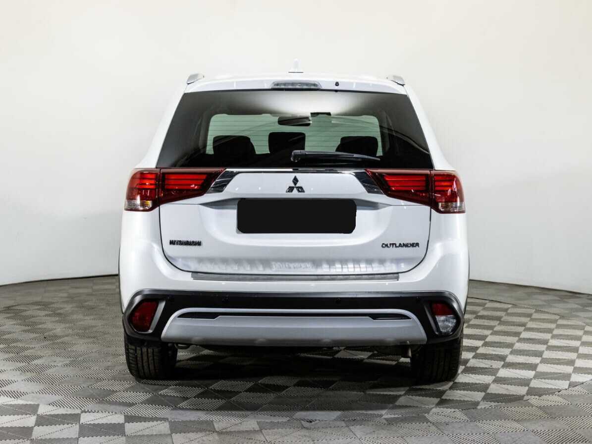 Mitsubishi Outlander 2020 года с пробегом. Фото: #5