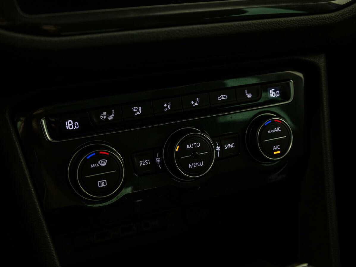 Volkswagen Tiguan 2019 года с пробегом. Фото: #12