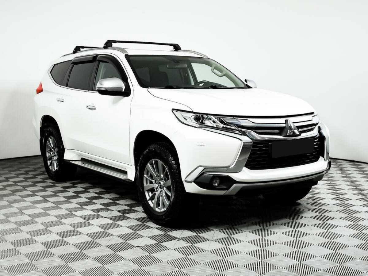 Mitsubishi Pajero Sport 2019 года с пробегом. Фото: #2