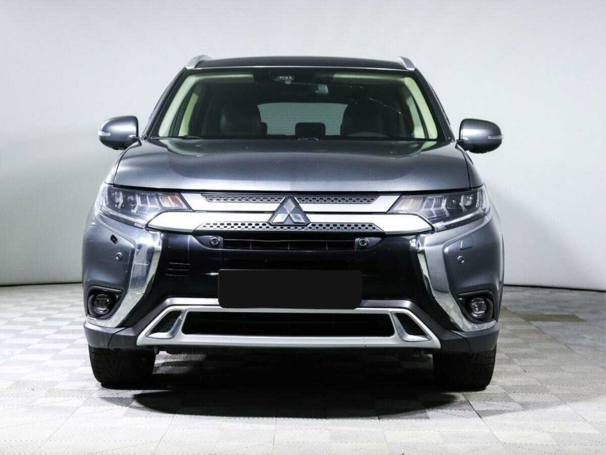 Mitsubishi Outlander 2020 года с пробегом. Фото: #1