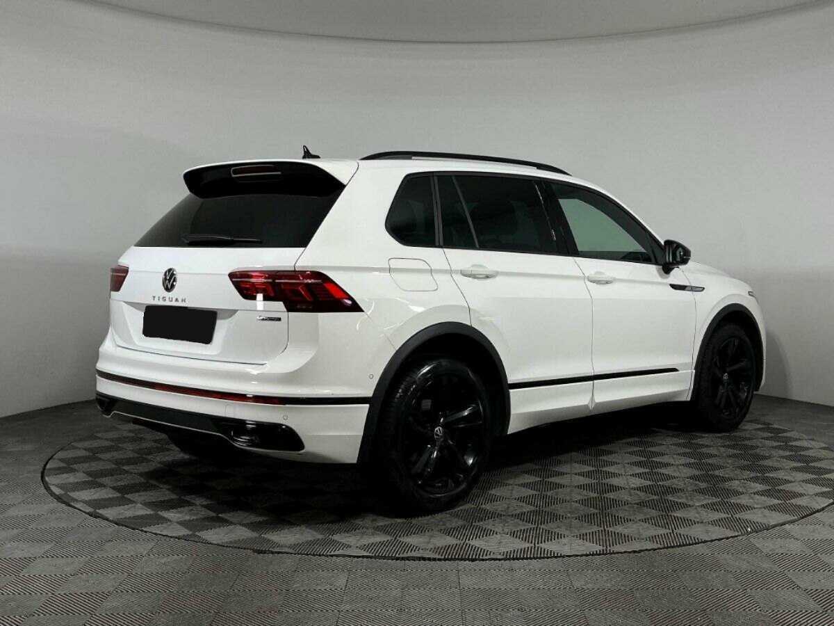 Volkswagen Tiguan 2021 года с пробегом. Фото: #4