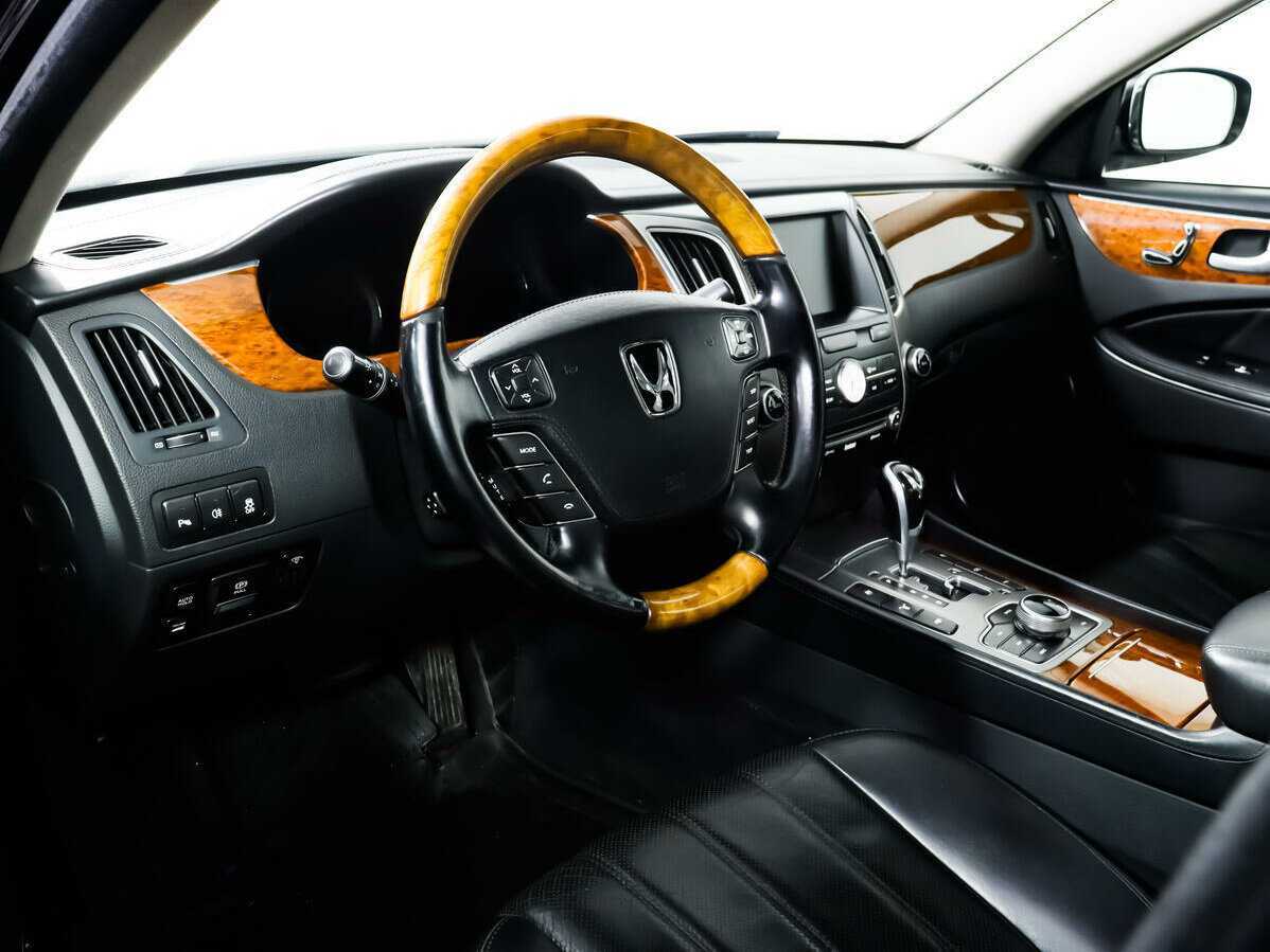 Hyundai Equus 2012 года с пробегом. Фото: #10