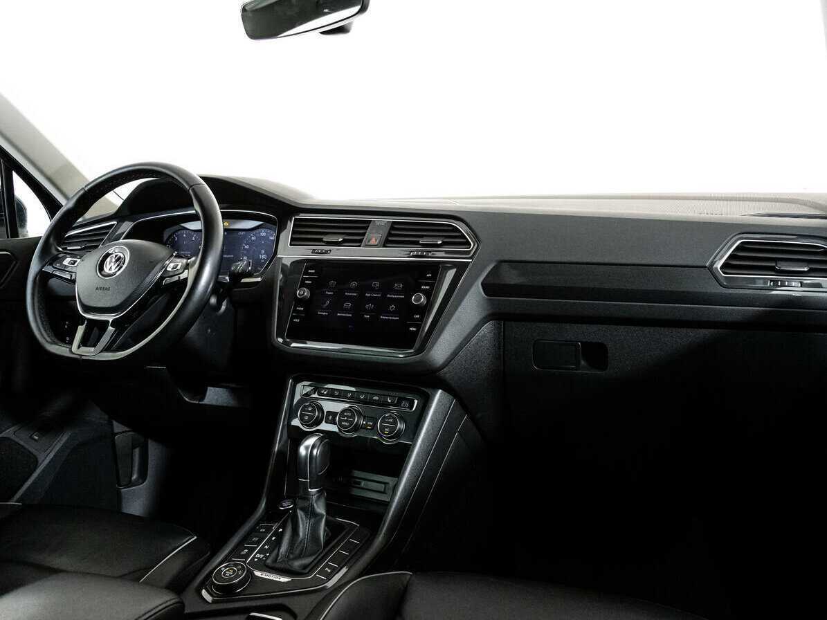 Volkswagen Tiguan 2017 года с пробегом. Фото: #8
