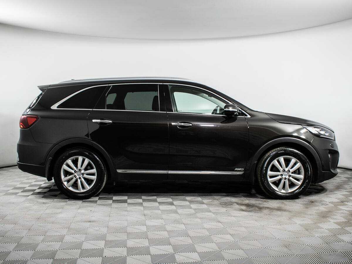 Kia Sorento 2018 года с пробегом. Фото: #3