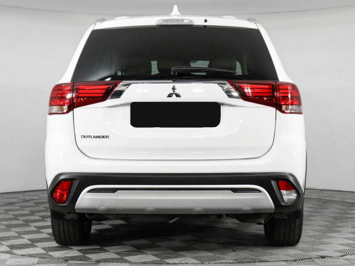 Mitsubishi Outlander 2021 года с пробегом. Фото: #5