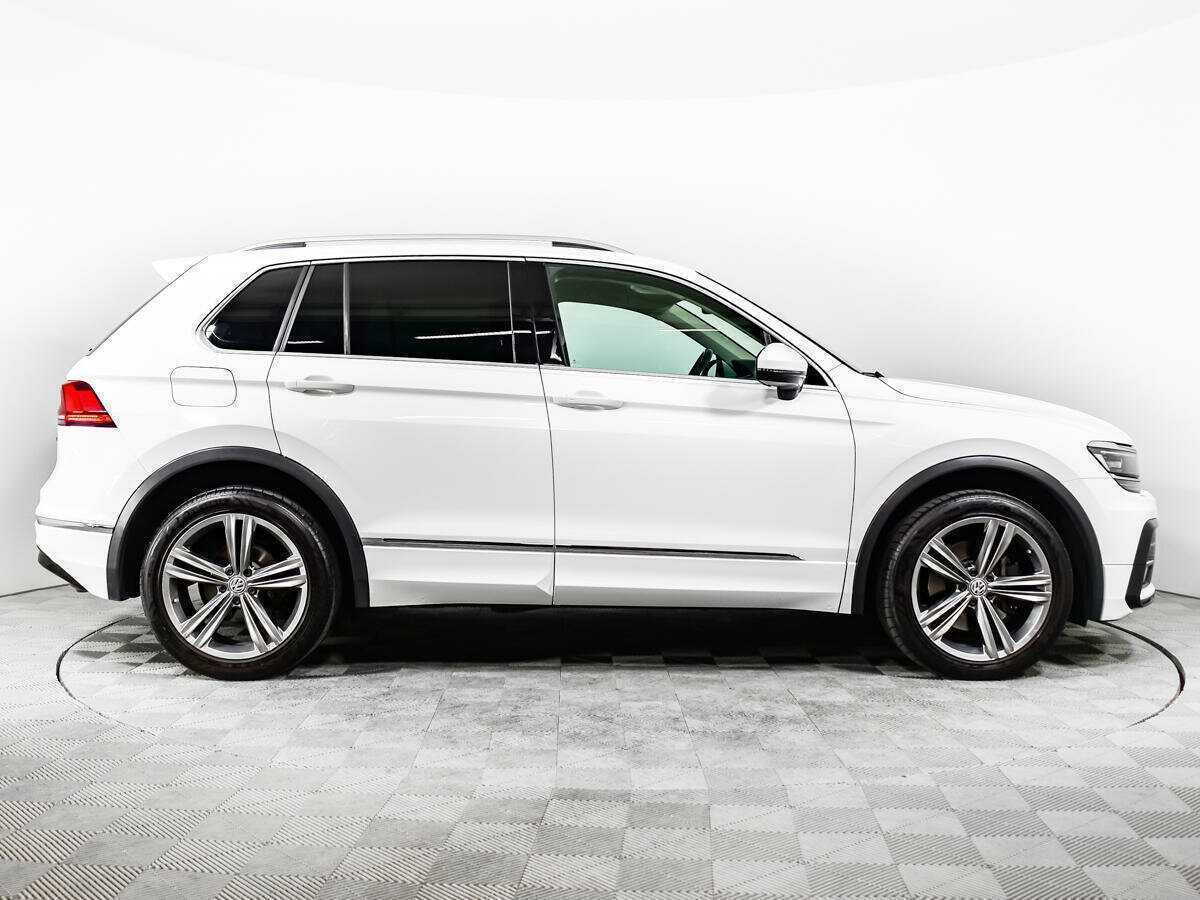 Volkswagen Tiguan 2018 года с пробегом. Фото: #3