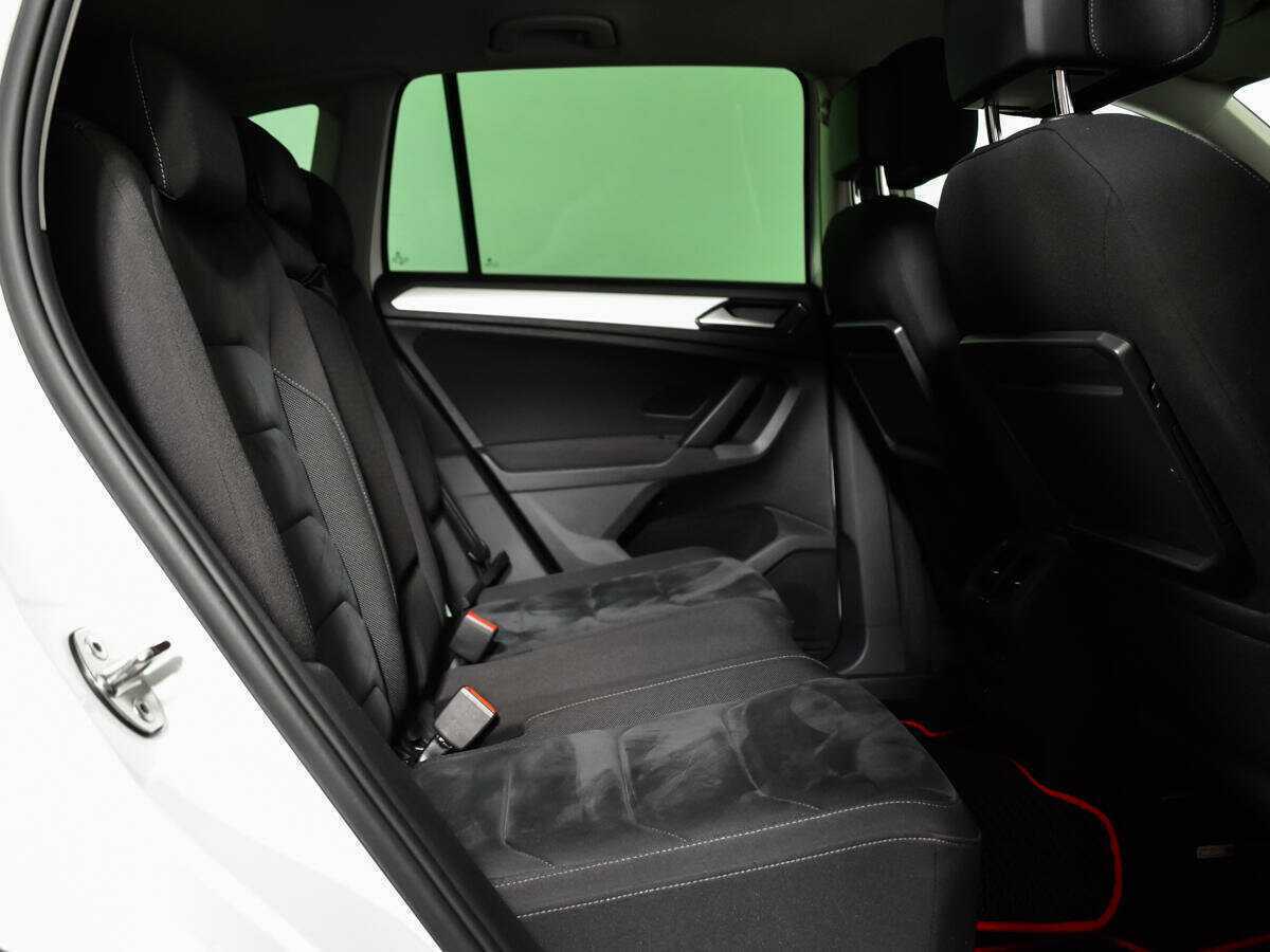 Volkswagen Tiguan 2018 года с пробегом. Фото: #9