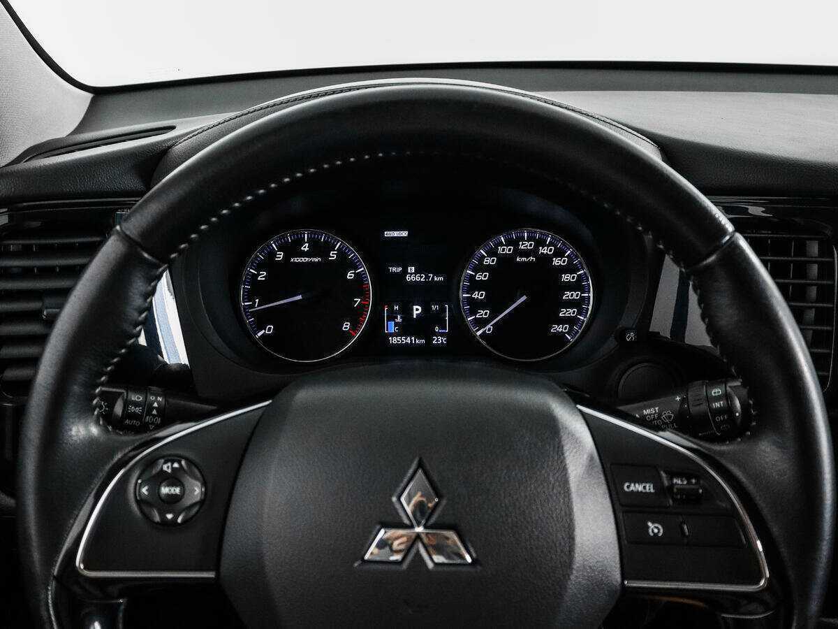 Mitsubishi Outlander 2018 года с пробегом. Фото: #15