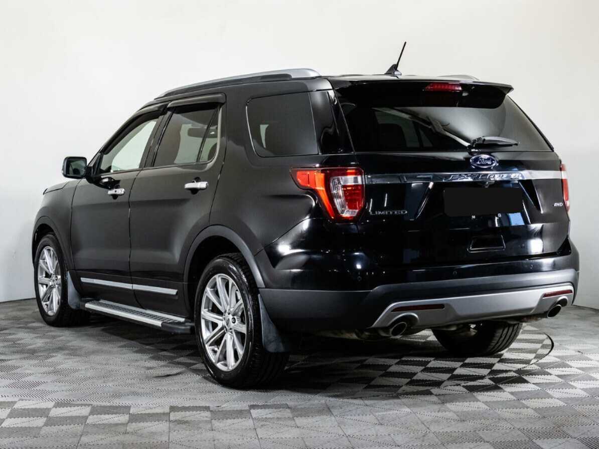 Ford Explorer 2017 года с пробегом. Фото: #5