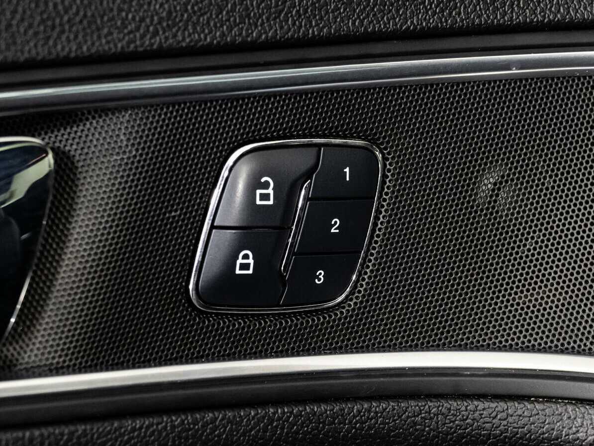 Ford Explorer 2017 года с пробегом. Фото: #20