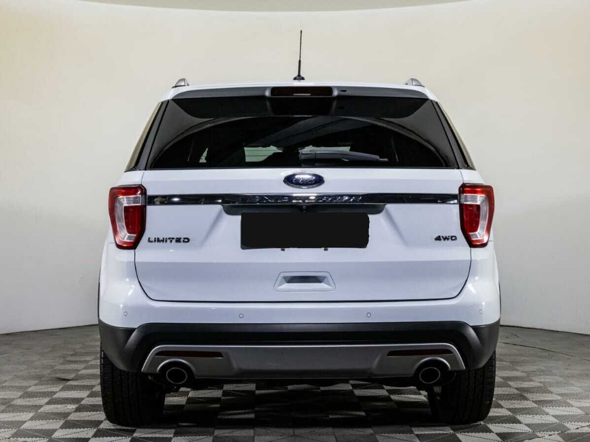 Ford Explorer 2015 года с пробегом. Фото: #5